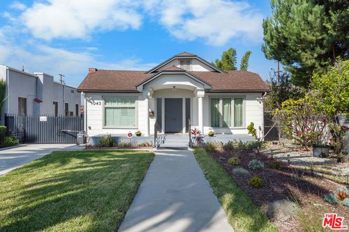 1043 S Victoria Ave, Los Angeles, CA, 90019 | Card Image