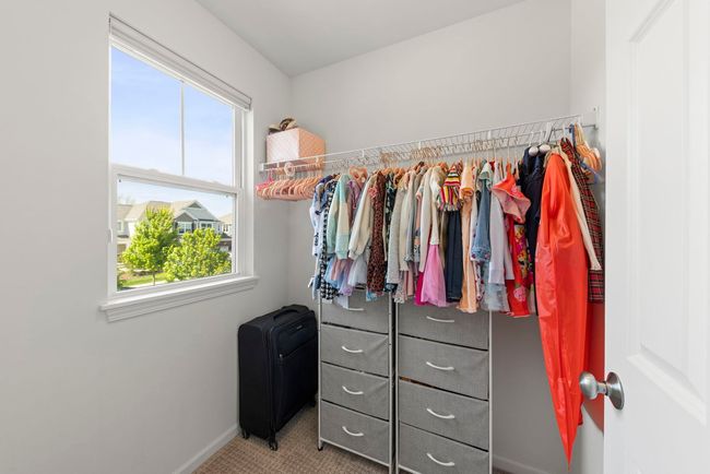 27w120 Timber Creek Dr, Townhouse with 3 bedrooms, 3 bathrooms and 2 parking in Winfield IL | Image 28