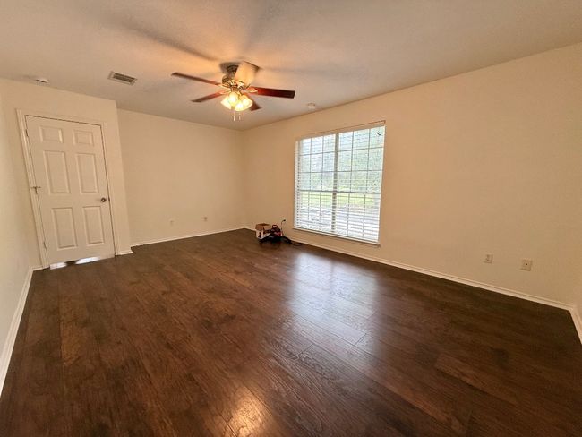 1464 David Curry Dr, House other with 3 bedrooms, 3 bathrooms and 4 parking in Round Rock TX | Image 16