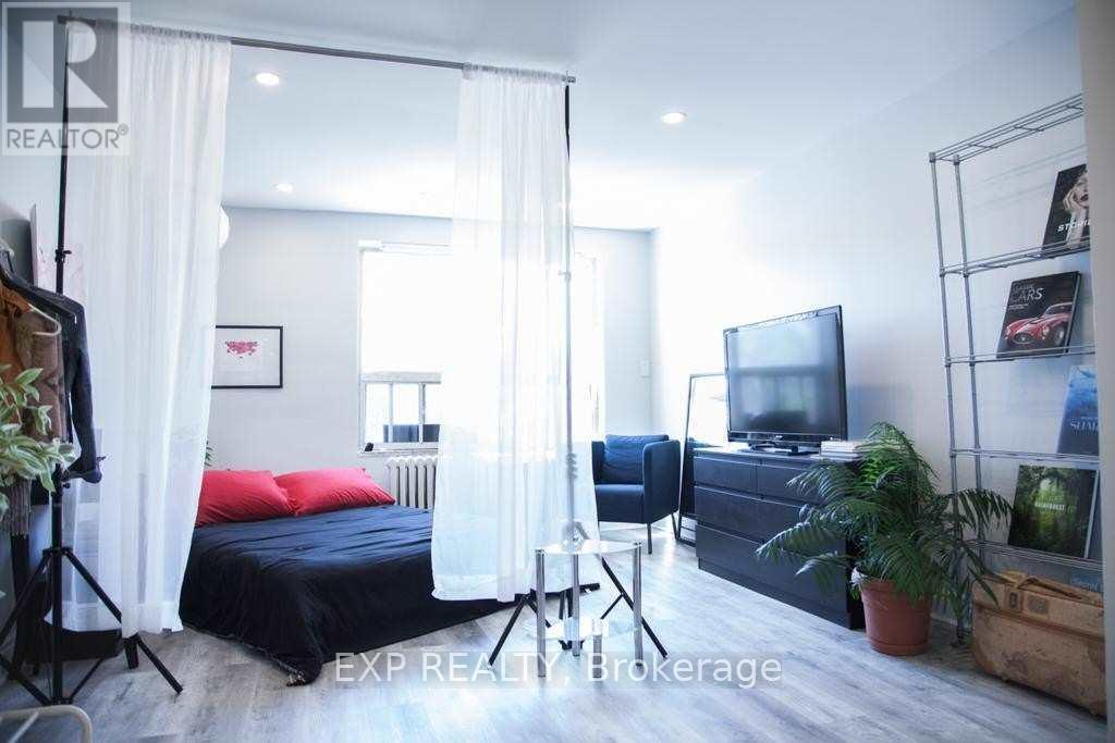 Residential Lease in Mississauga (Port Credit) 3