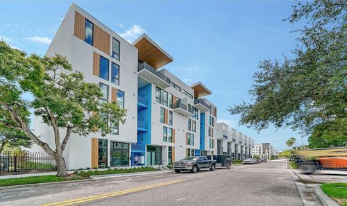 210-1558 4th St, SARASOTA, FL, 34236-5002 | Card Image