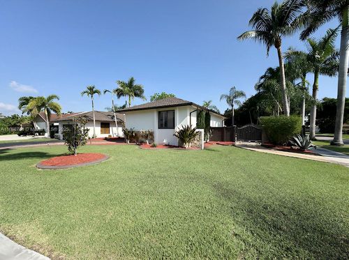 11601 Sw 104th St, Miami, FL, 33176-3136 | Card Image