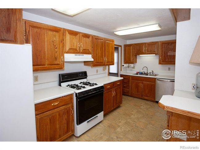 402 S 4 Th Ave, House other with 2 bedrooms, 1 bathrooms and 2 parking in Sterling CO | Image 14