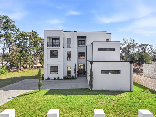 7818 N Hubert Ave, TAMPA, FL, 33614-2897 | Card Image