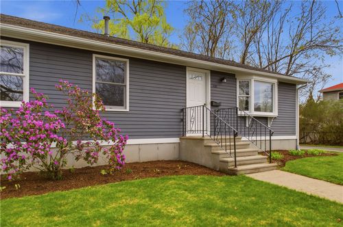 5 Saint Mary’S Way, Warren, RI, 02885 | Card Image