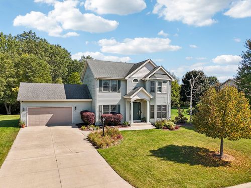 11267 14th Ave, Pleasant Prairie, WI, 53158-4523 | Card Image