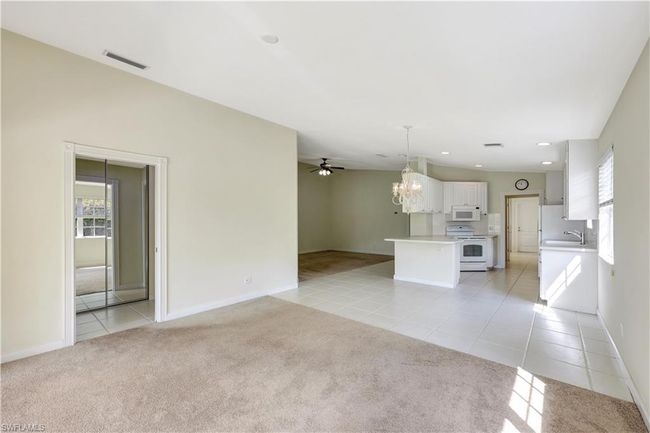 4255 Redonda Ln, Condo with 2 bedrooms, 2 bathrooms and 2 parking in NAPLES FL | Image 14