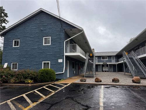 24-94 Cowesett Ave, West Warwick, RI, 02893-3289 | Card Image
