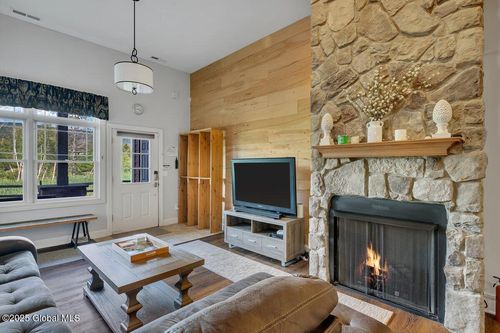 b10-8 Trailside Dr, Hunter, NY, 12442 | Card Image