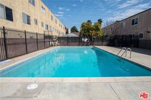 17a-719 N Eucalyptus Ave, Inglewood, CA, 90302 | Card Image