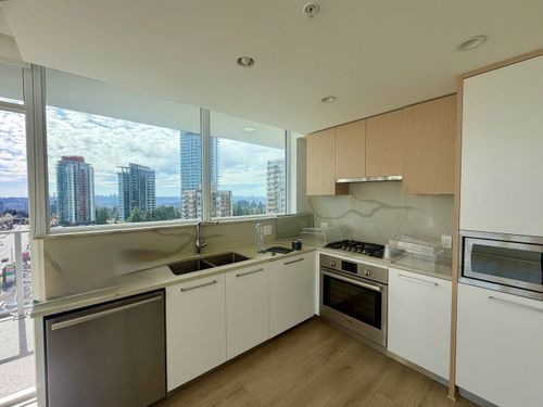 810-567 Clarke Road, Coquitlam, BC, V3J3X4 | Card Image