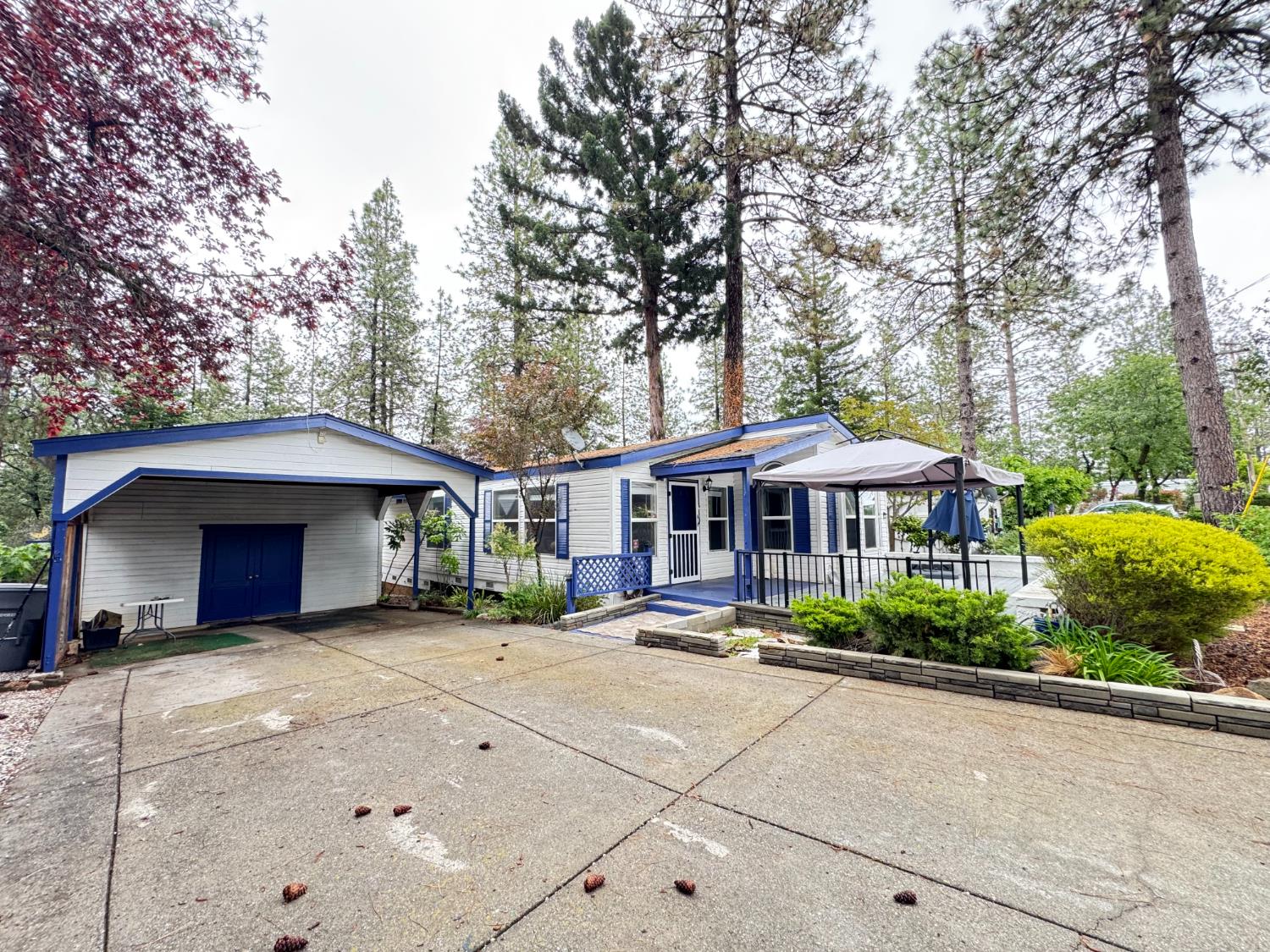 Residential in Applegate 3
