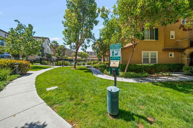 733 Anchor Cv, Townhouse with 2 bedrooms, 3 bathrooms and 2 parking in San Diego CA | Image 36