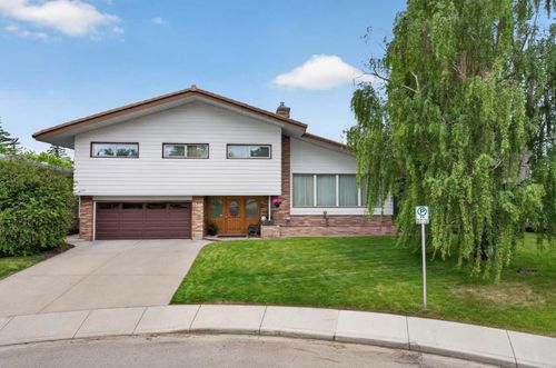 3340 Morley Cres Nw, Calgary, AB, T2M4K9 | Card Image