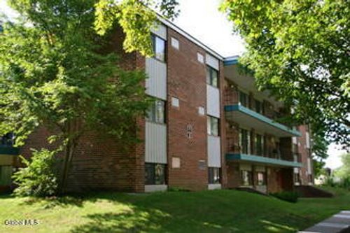 53h-151 Jefferson St, Saratoga Springs, NY, 12866-5131 | Card Image