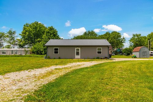 305 N Morris Ave, CLARK, MO, 65243-1157 | Card Image