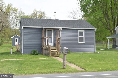 431 Paxtonville Rd, Middleburg, PA, 17842-8001 | Card Image