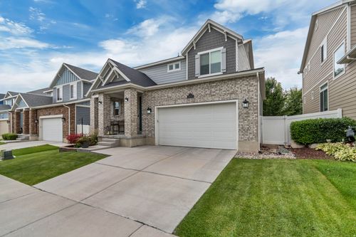 3695 W Desert Meadow Way, South Jordan, UT, 84009-3135 | Card Image