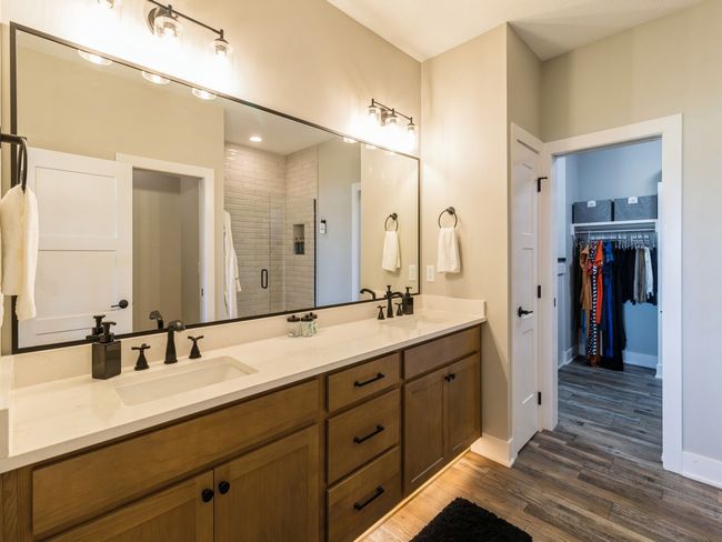 2105 Ketelsen Dr, Home with 4 bedrooms, 3 bathrooms and null parking in Ames IA | Image 9