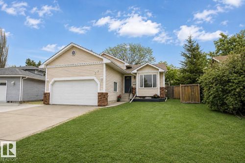 22 Dewberry Pl, Sherwood Park, AB, T8H1M5 | Card Image