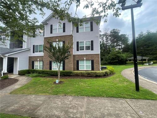 14104 Fairington Ridge Cir, Stonecrest, GA, 30038-5655 | Card Image