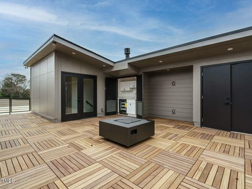 1533 Urban Trace Lane, Raleigh, NC, 27608 | Card Image