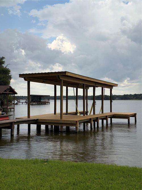 669 Lake Shore Dr, Trinity, TX, 75862-7059 | Card Image