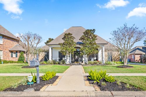 302 Farmington Dr, Lafayette, LA, 70503-8414 | Card Image