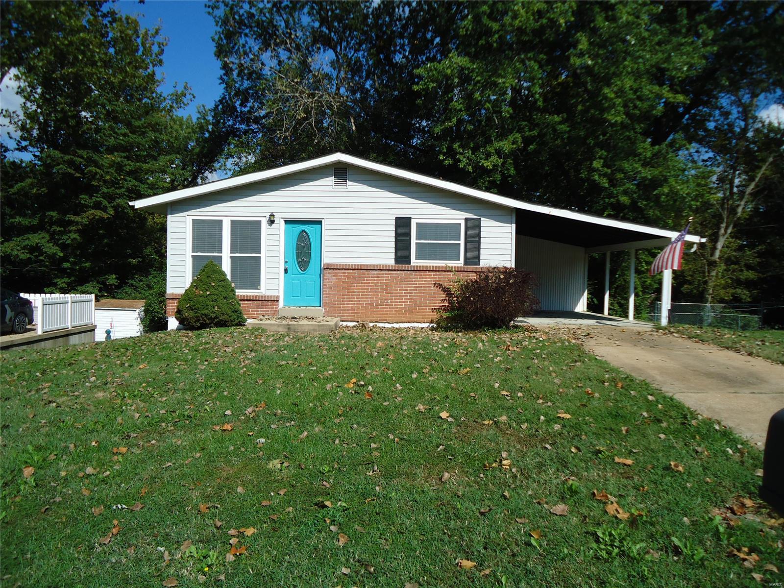 Marseille Dr, Saint Louis, MO 63129