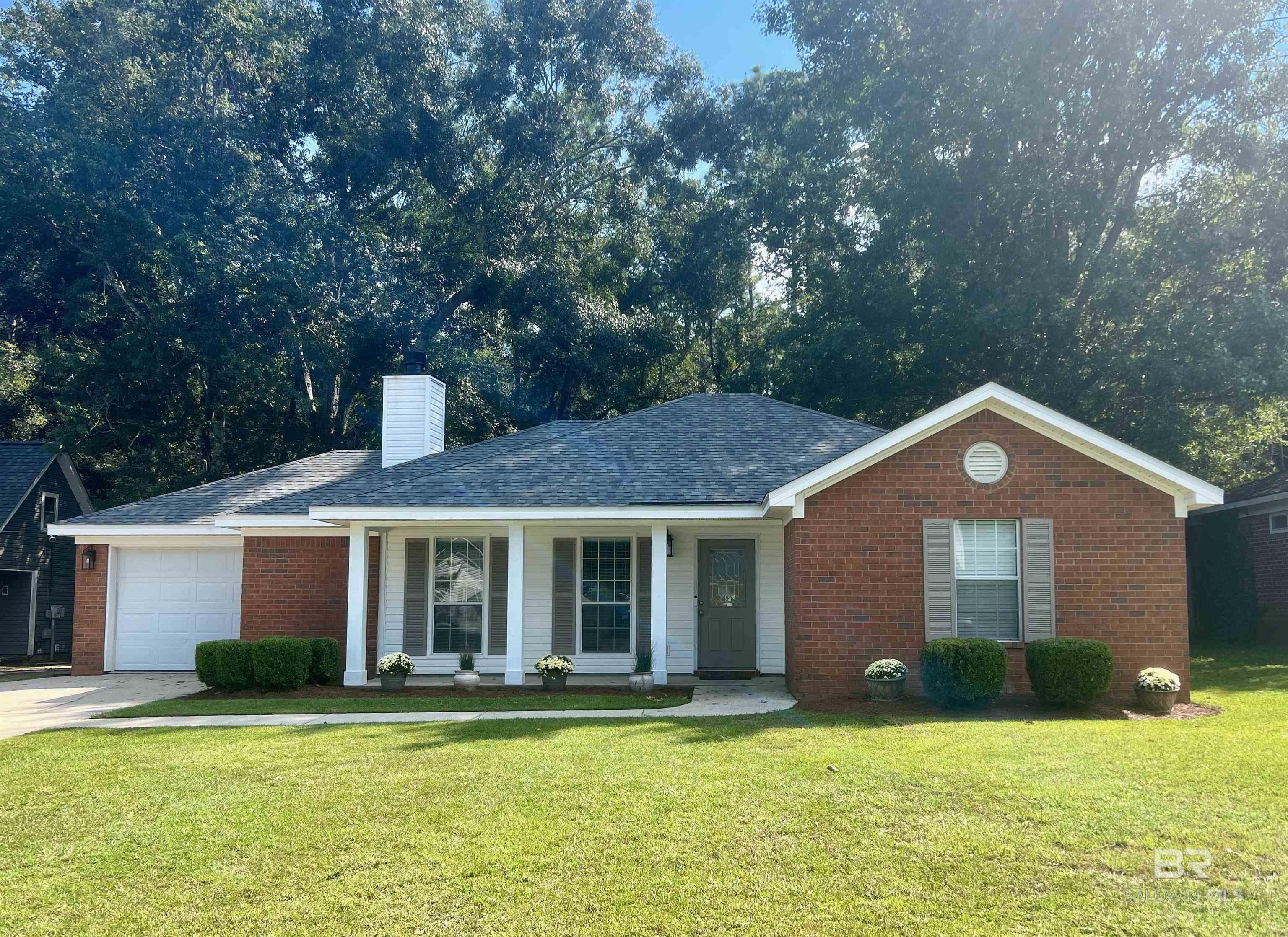 Shiloh Dr, Daphne, AL 36526