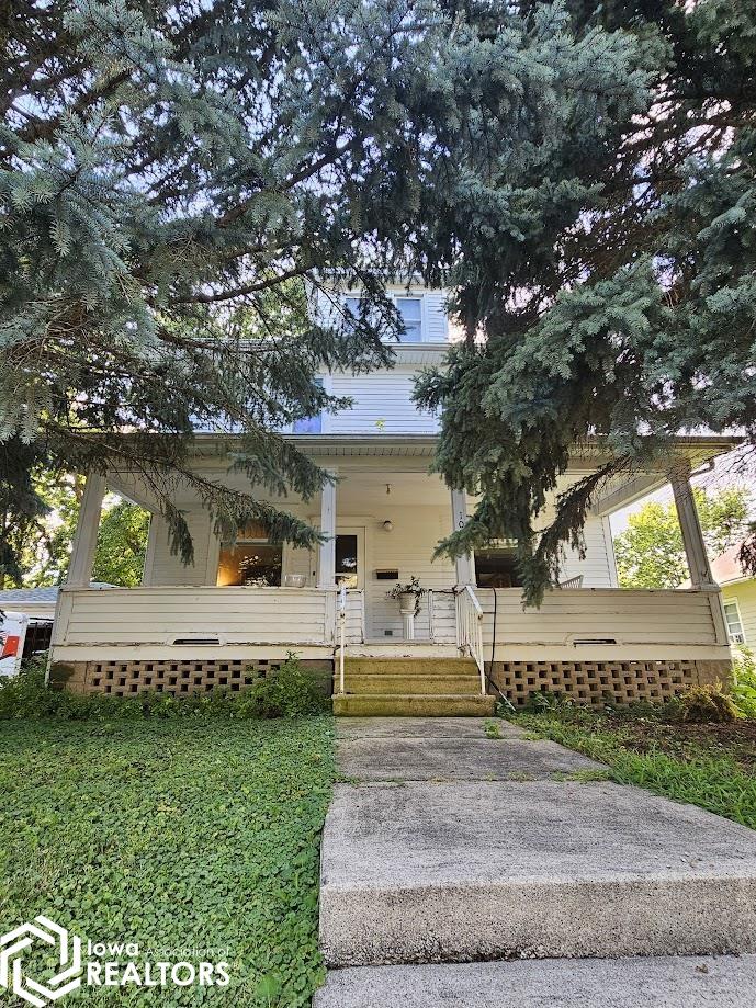 Harrison St, Lake Mills, IA 50450