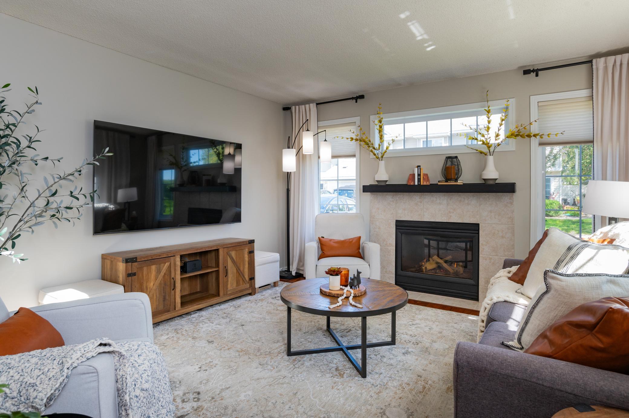 Autumn Ridge Ave, Chanhassen, MN 55317