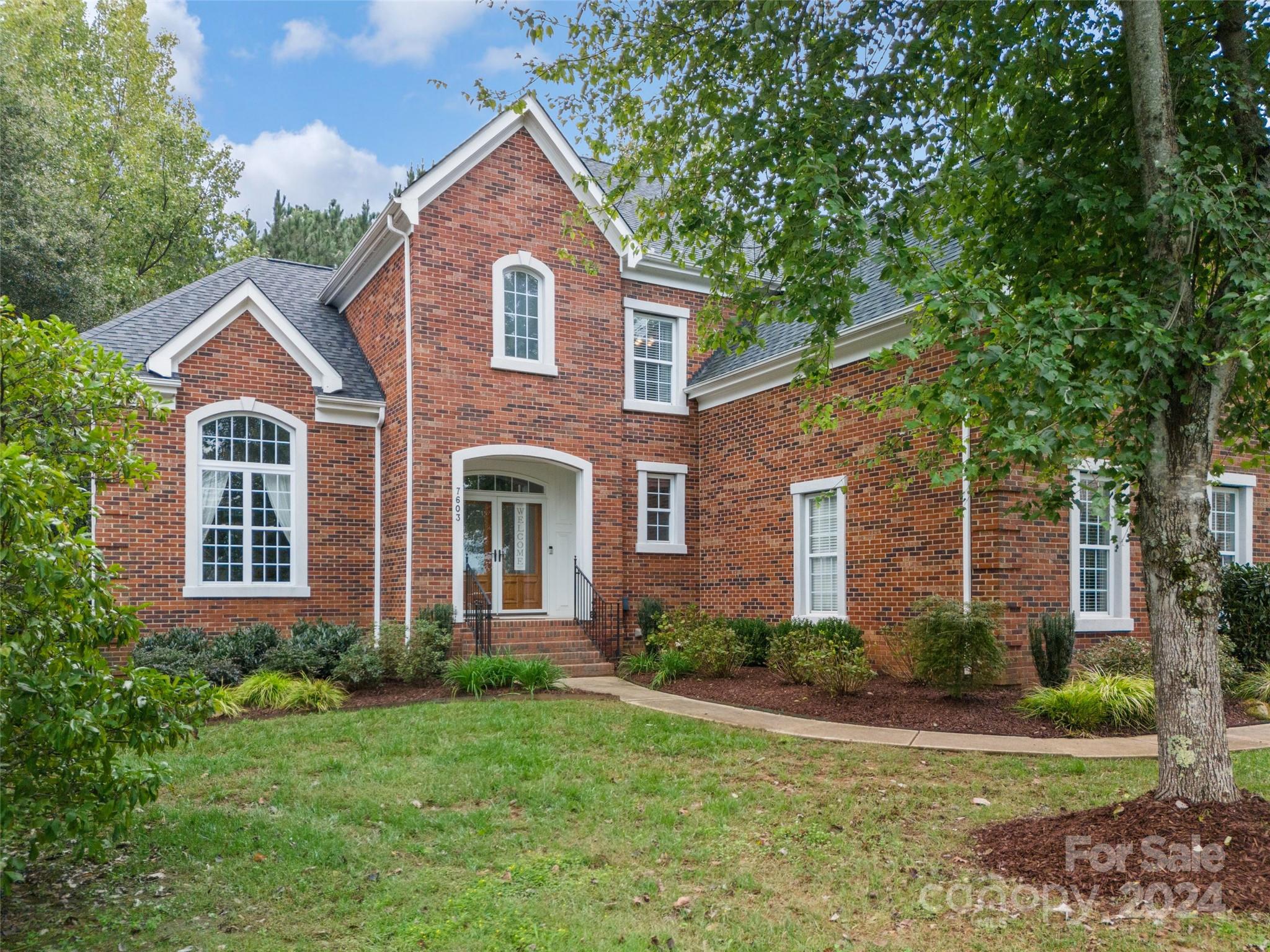 Horseshoe Creek Dr, Huntersville, NC 28078