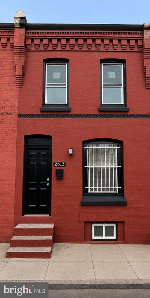 2613 N Sartain St, PHILADELPHIA, PA, 19133-1411 | Card Image