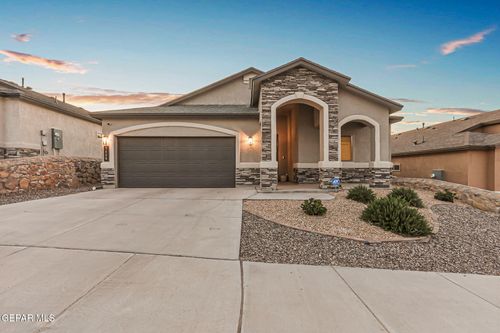 7425 White Cedar Pl, Canutillo, TX, 79835-0871 | Card Image