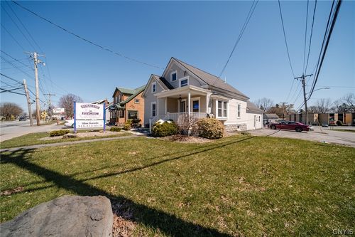 1-461 S Main St, Syracuse, NY, 13212-2811 | Card Image