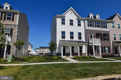 4991 Franklin Cir, PIPERSVILLE, PA, 18947-1841 | Card Image