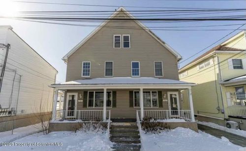 112 E Grove St, Taylor, PA, 18517-1810 | Card Image