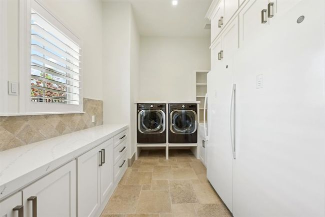 2102 Countryshire Ln, House other with 11 bedrooms, 15 bathrooms and 4 parking in Richmond TX | Image 18