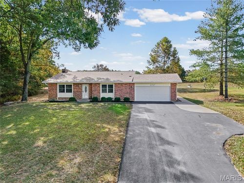 12747 Tall Pine Dr, Ste Genevieve, MO, 63670-8622 | Card Image
