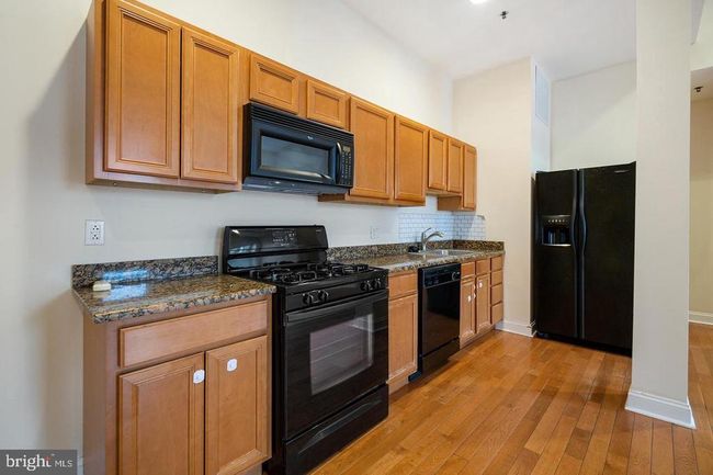 UNIT-401 - 1151 N 3 Rd St, Condo with 2 bedrooms, 2 bathrooms and null parking in PHILADELPHIA PA | Image 9