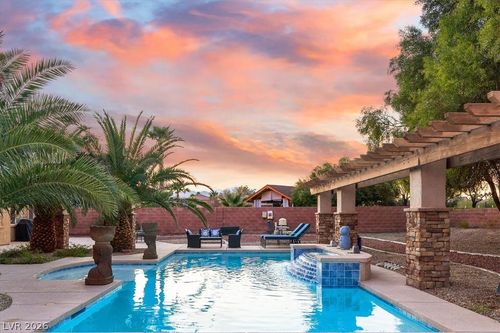 7100 Via Campanile Ave, Las Vegas, NV, 89131-0112 | Card Image