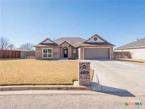 4613 4th St, Brownwood, TX, 76801-7404 | Card Image