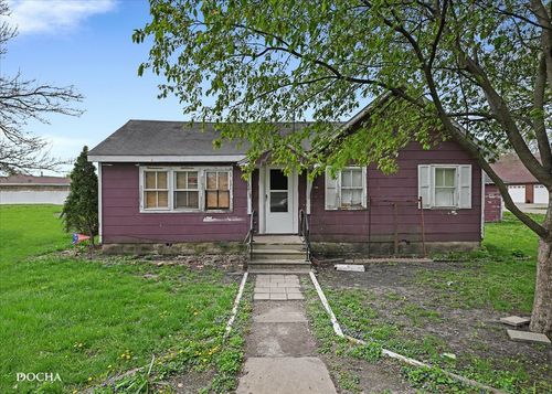 302 E Wilmington St, Gardner, IL, 60424-6161 | Card Image