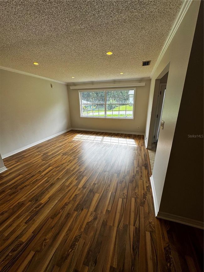 2115 Stewart Ln, House other with 3 bedrooms, 2 bathrooms and null parking in Mount Dora FL | Image 7