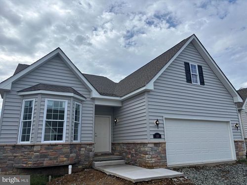 123 Hengst Farm Ln, SMYRNA, DE, 19977-4718 | Card Image