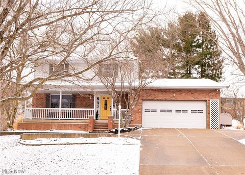 2755 Stanway Dr, Zanesville, OH, 43701-7445 | Card Image