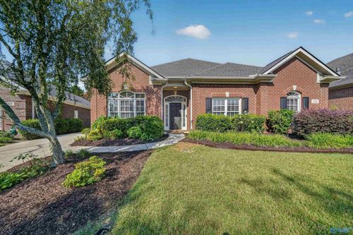 106 Indian Valley Rd, Huntsville, AL, 35806-1172 | Card Image