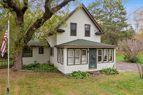 115 E Dresser St, Dresser, WI, 54009-9024 | Card Image