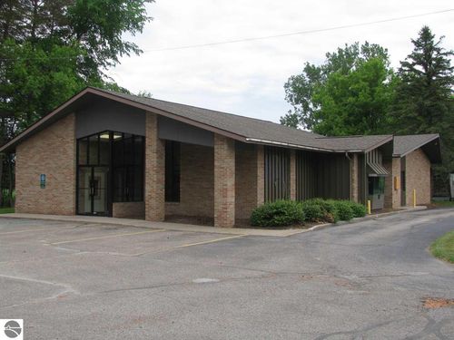 205 N Bullock St, Whittemore, MI, 48770-5140 | Card Image